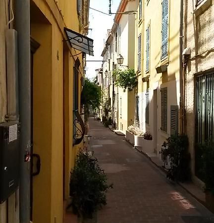 Apartamento Safranier Townhouse Antibes Habitación foto