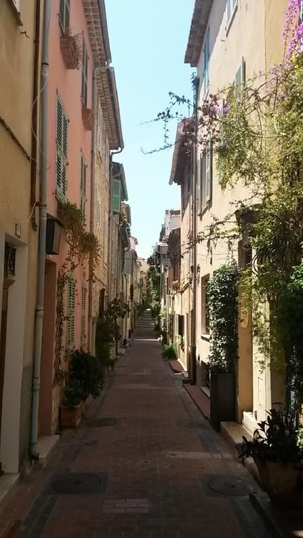 Apartamento Safranier Townhouse Antibes Habitación foto