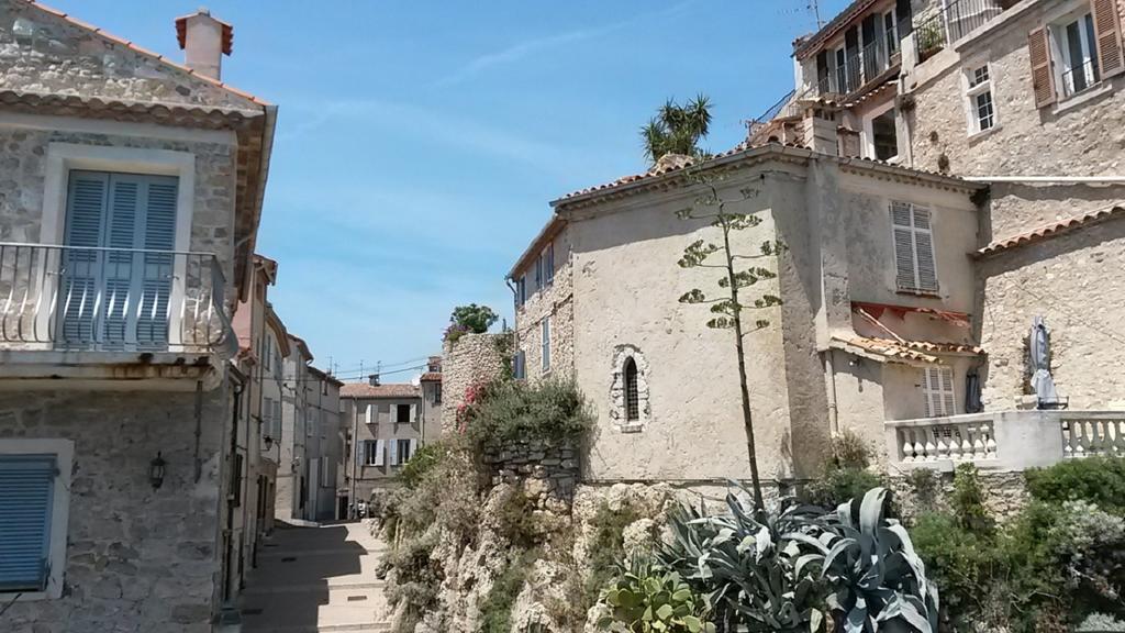 Apartamento Safranier Townhouse Antibes Exterior foto