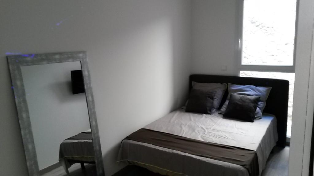Apartamento Safranier Townhouse Antibes Habitación foto