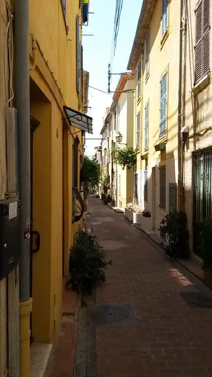 Apartamento Safranier Townhouse Antibes Habitación foto